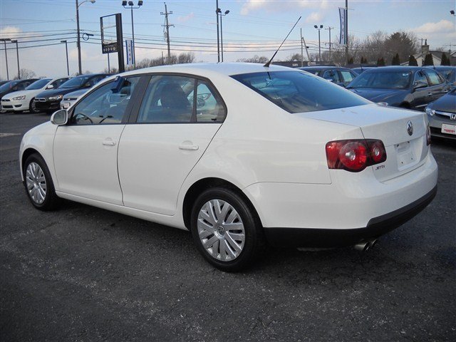 Volkswagen Jetta XR Unspecified