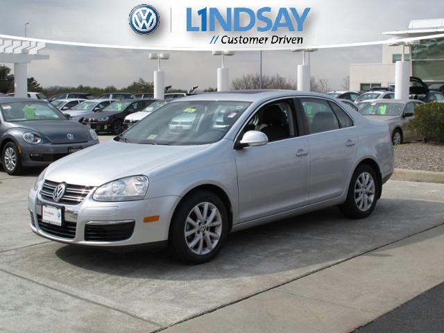 Volkswagen Jetta 2010 photo 3