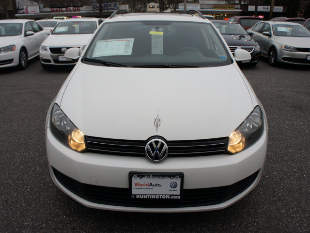 Volkswagen Jetta 2010 photo 2