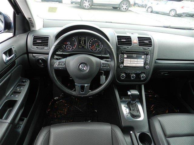 Volkswagen Jetta CD With MP3 Sedan