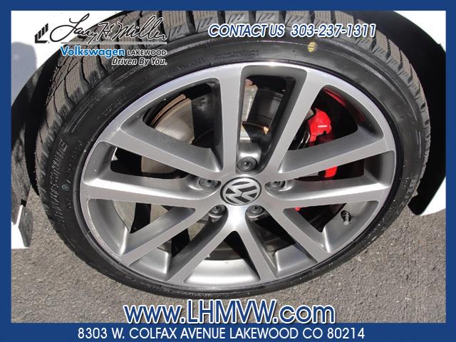 Volkswagen Jetta 2010 photo 2