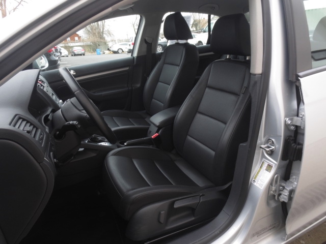 Volkswagen Jetta 2010 photo 5