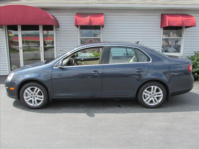 Volkswagen Jetta 2010 photo 4