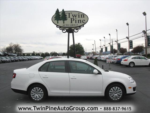 Volkswagen Jetta 2010 photo 0