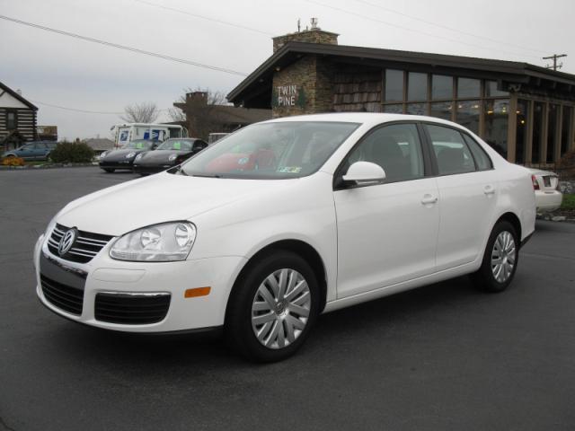 Volkswagen Jetta 2010 photo 2