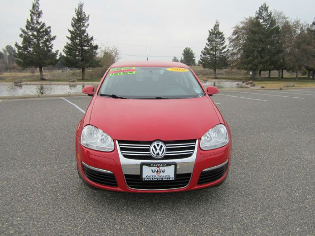 Volkswagen Jetta 2010 photo 1