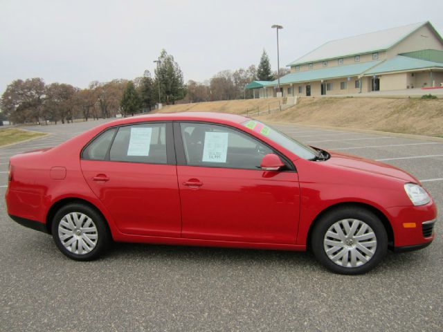 Volkswagen Jetta 2010 photo 4