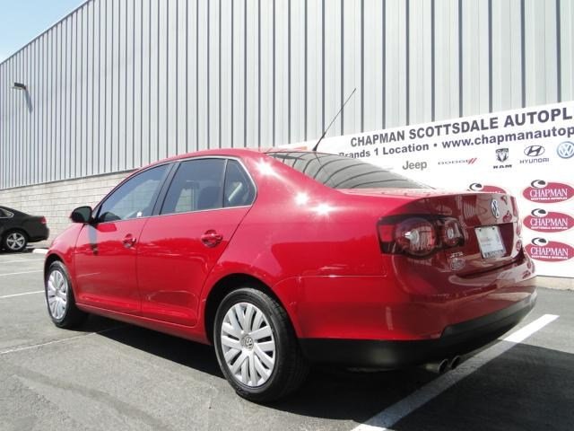 Volkswagen Jetta 2010 photo 2