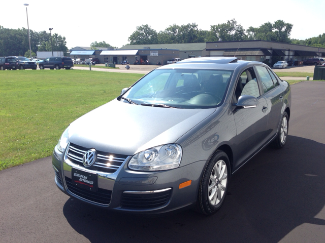 Volkswagen Jetta 2010 photo 1