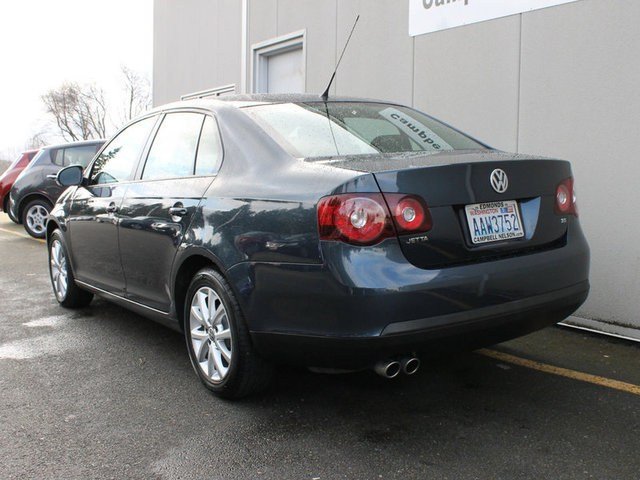 Volkswagen Jetta 2010 photo 3