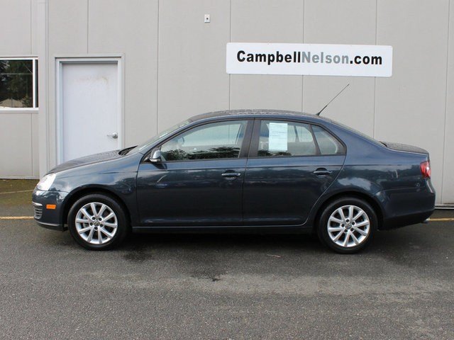 Volkswagen Jetta 2010 photo 4