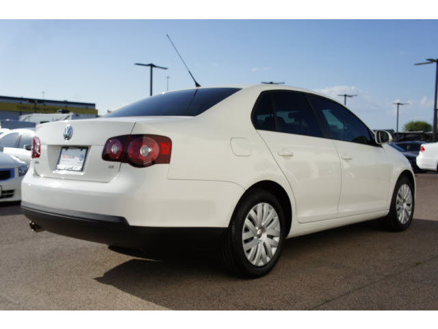 Volkswagen Jetta 2010 photo 1