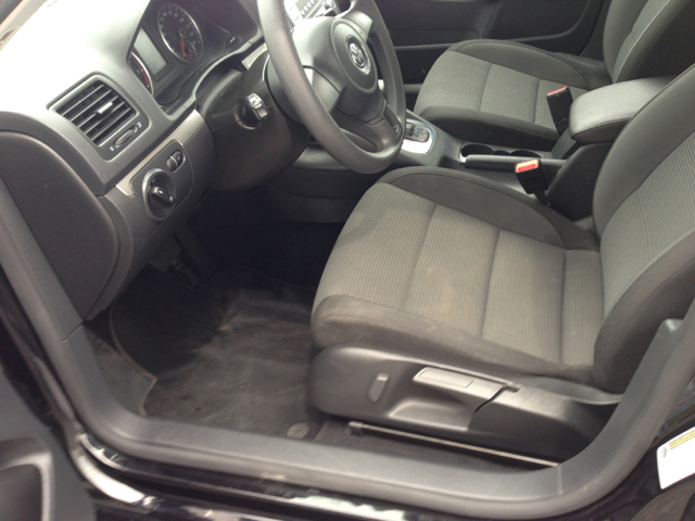 Volkswagen Jetta 2010 photo 15