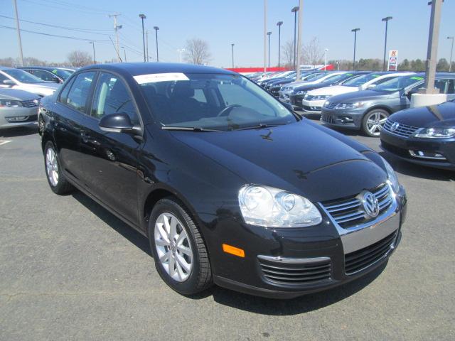 Volkswagen Jetta 2010 photo 1