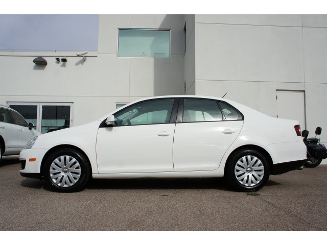 Volkswagen Jetta 2010 photo 4