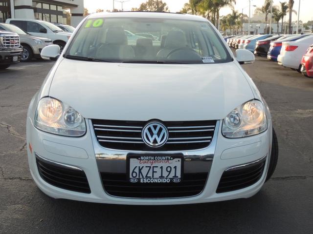 Volkswagen Jetta 2010 photo 4