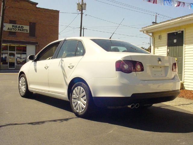 Volkswagen Jetta 2010 photo 11