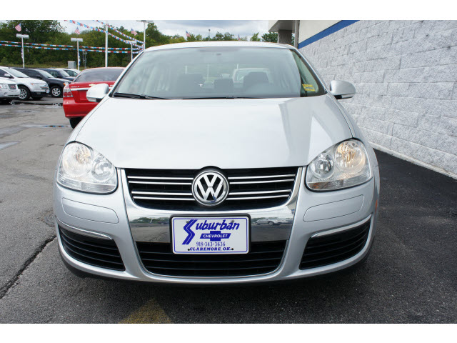 Volkswagen Jetta 2010 photo 3