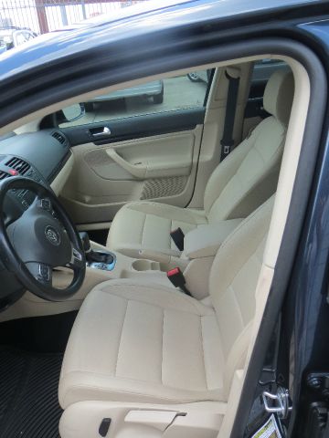 Volkswagen Jetta 2010 photo 6