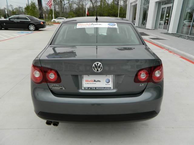 Volkswagen Jetta 2010 photo 5