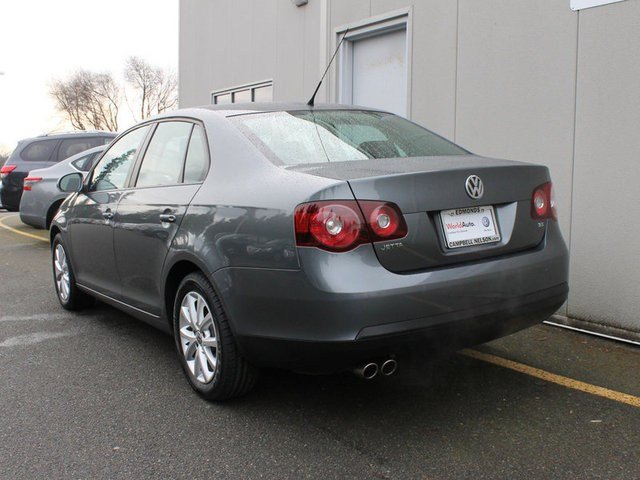 Volkswagen Jetta 4.4i AWD Unspecified