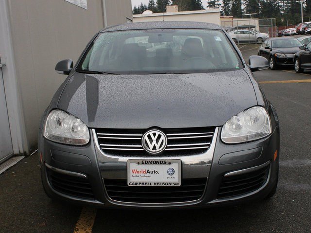 Volkswagen Jetta 2010 photo 2