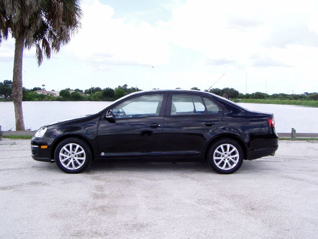 Volkswagen Jetta 2010 photo 4
