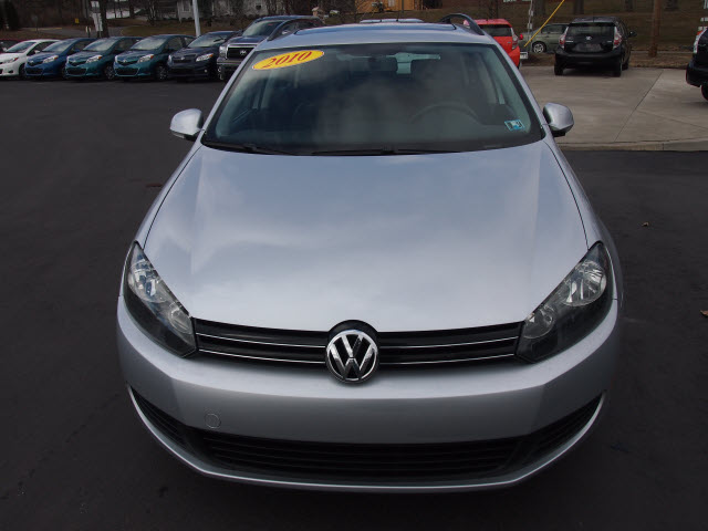 Volkswagen Jetta 2010 photo 4