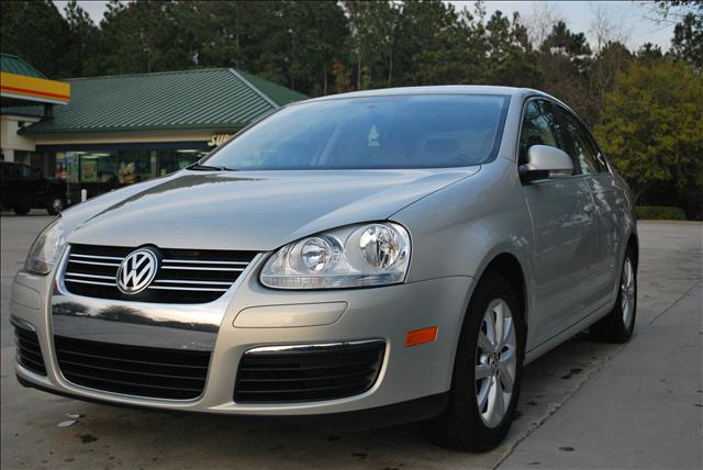 Volkswagen Jetta 2010 photo 2