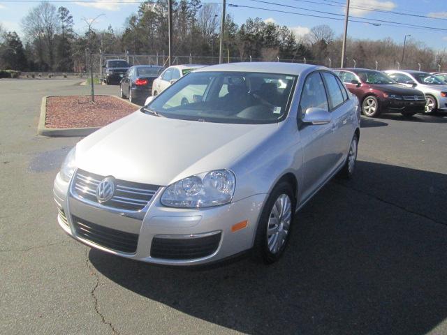 Volkswagen Jetta 2010 photo 1