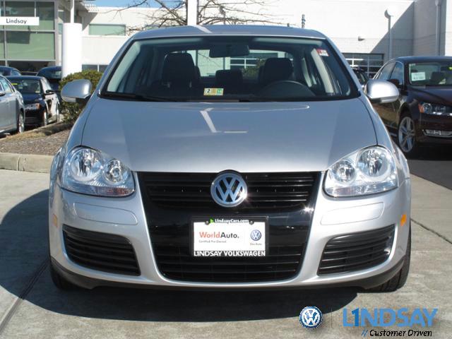 Volkswagen Jetta 2010 photo 3