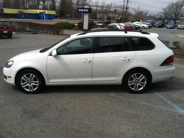 Volkswagen Jetta 2010 photo 3