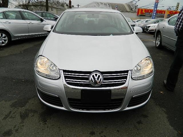 Volkswagen Jetta 2010 photo 1