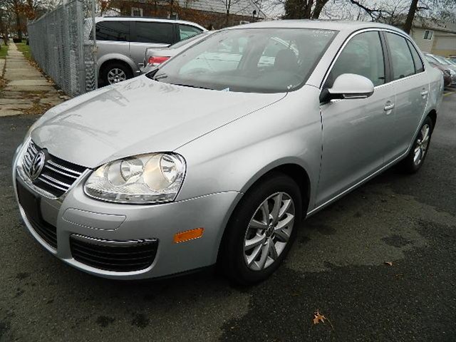 Volkswagen Jetta 2010 photo 3