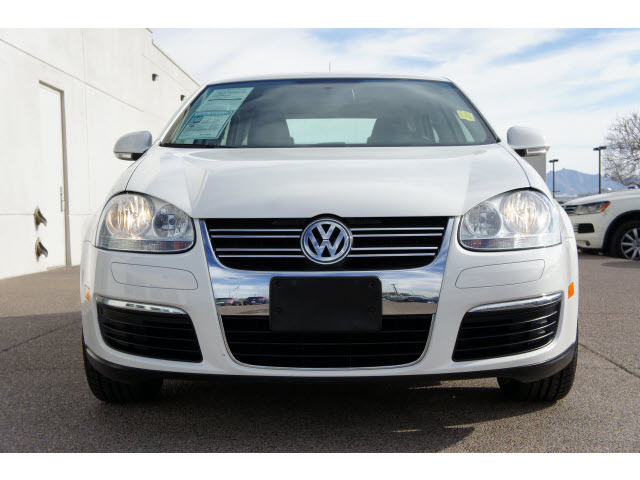Volkswagen Jetta 2010 photo 2