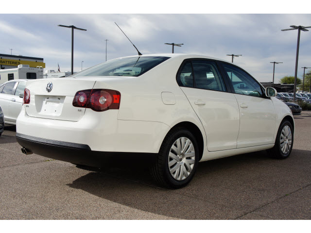 Volkswagen Jetta 2010 photo 5