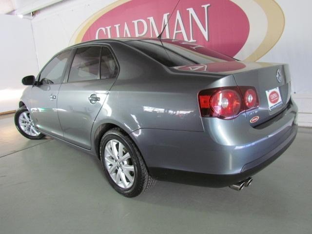 Volkswagen Jetta 2010 photo 4