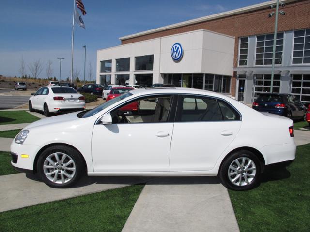 Volkswagen Jetta 2010 photo 1