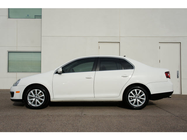 Volkswagen Jetta 2010 photo 5