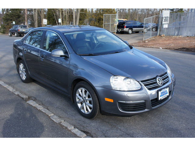 Volkswagen Jetta 2010 photo 4