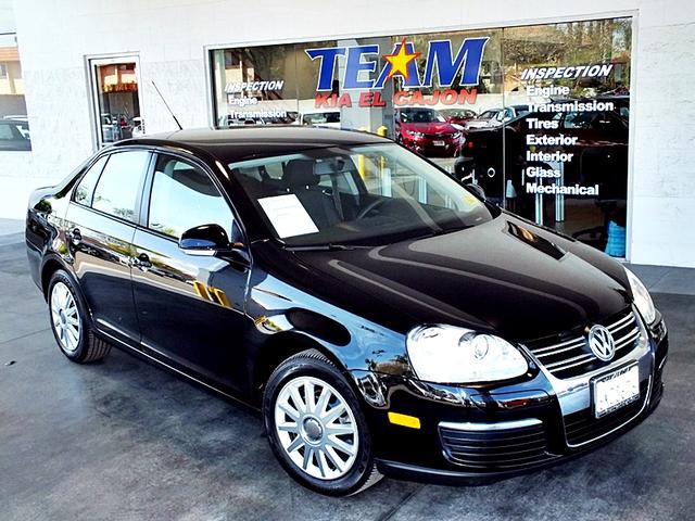 Volkswagen Jetta 2010 photo 4