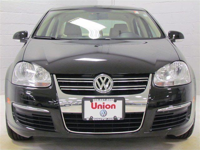 Volkswagen Jetta 2010 photo 1
