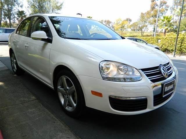 Volkswagen Jetta 2010 photo 3