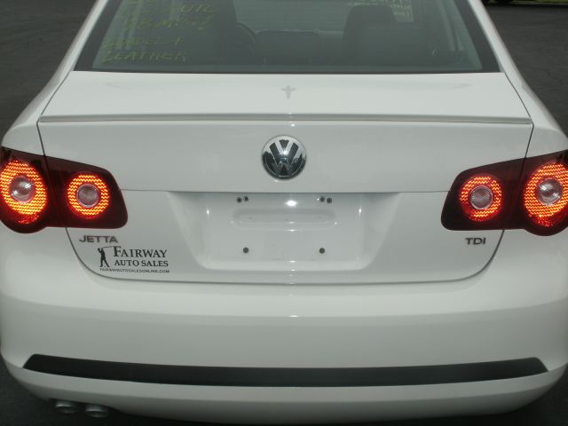 Volkswagen Jetta 2010 photo 3