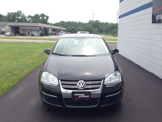 Volkswagen Jetta 2010 photo 4