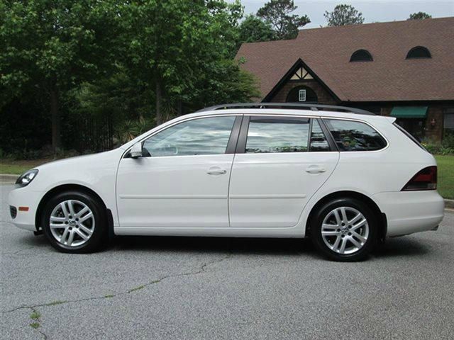 Volkswagen Jetta 2010 photo 1