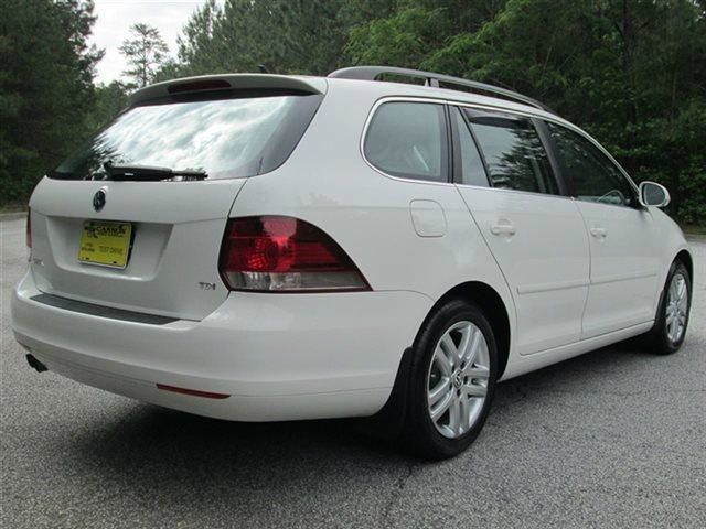Volkswagen Jetta 2010 photo 3