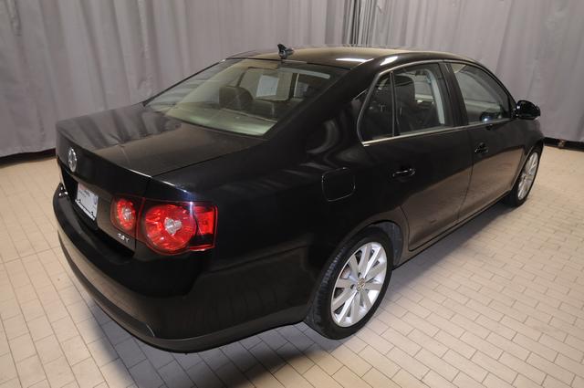 Volkswagen Jetta 2010 photo 1