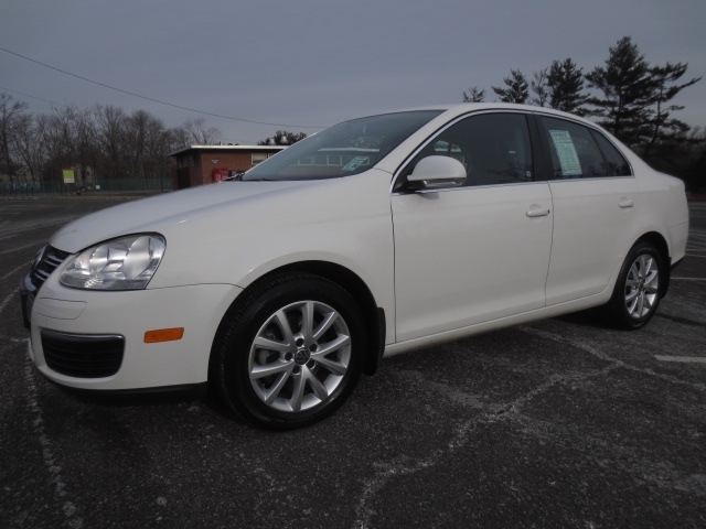 Volkswagen Jetta 2010 photo 4