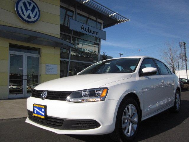 Volkswagen Jetta SE Sedan